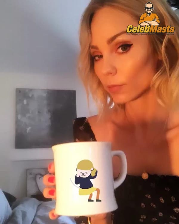 Cute Laura Vandervoort Selfies From Instagram photo 5