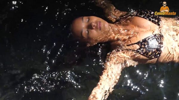 Lais Ribeiro Topless Photos Surfaced photo 45