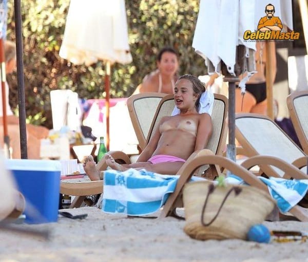 Lady Amelia Windsor Pics Collection photo 6