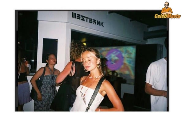 Lady Amelia Windsor Photo Collection photo 21