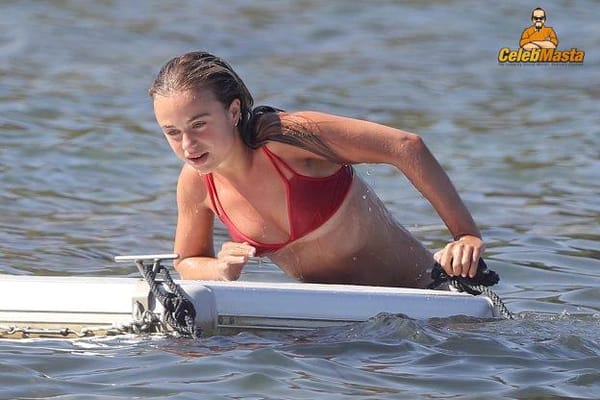 Lady Amelia Windsor Photo Gallery photo 49