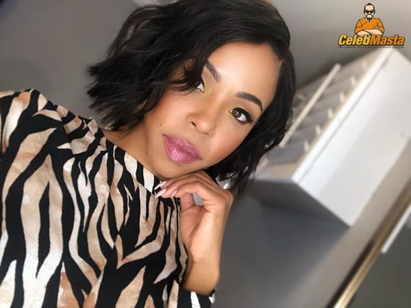 Cute KJ Smith Instagram Selfies photo 7