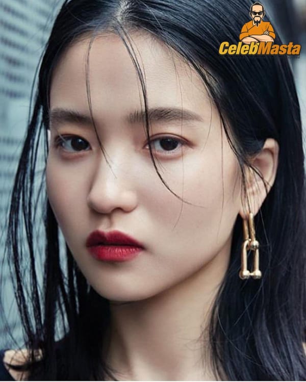 Cute Kim Tae-Ri Selfies From Instagram photo 11