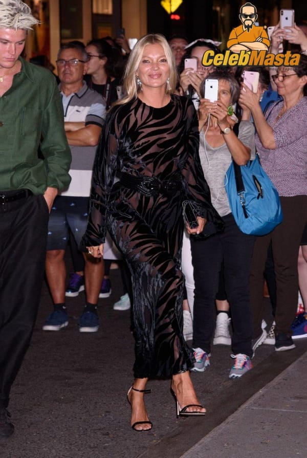 Beautiful Kate Moss See-Through Pictures Revealed photo 57