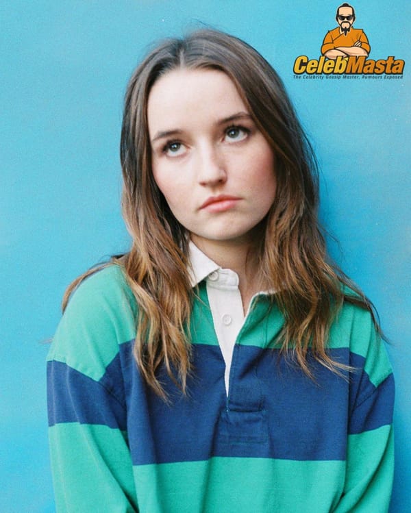 Beautiful Kaitlyn Dever Social Media Selfies photo 17