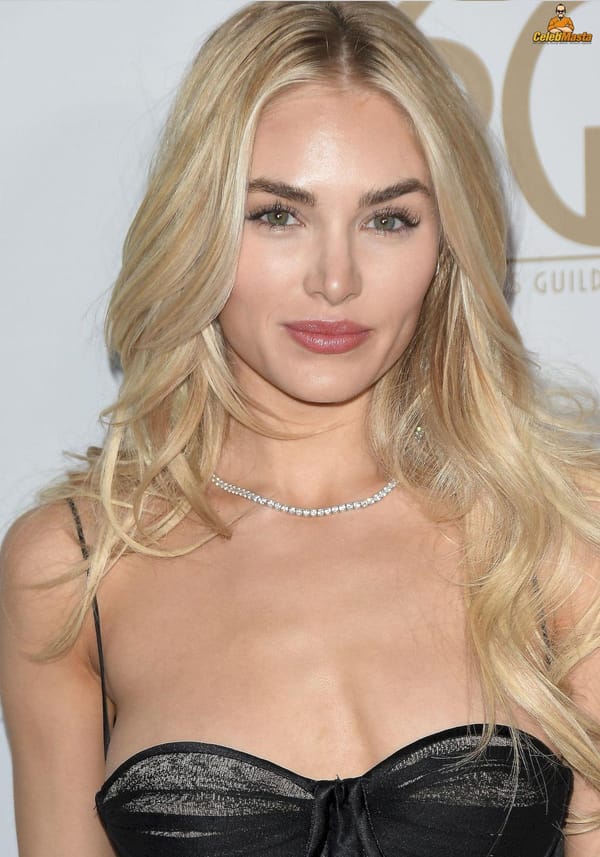 Red-Carpet Wardrobe Dress Photos of Michelle Randolph photo 2
