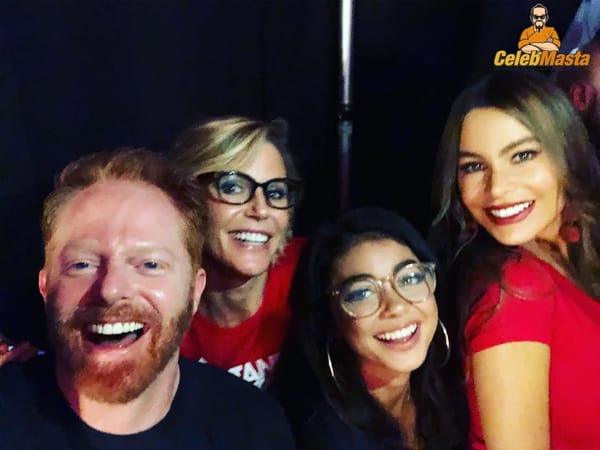 Beautiful Julie Bowen Selfies From Instagram photo 9