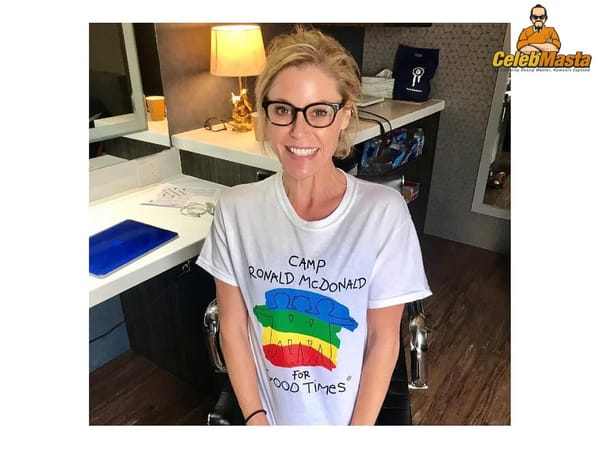 Beautiful Julie Bowen Selfies From Instagram photo 11