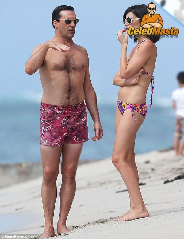 Jessica Pare Bikini Pictures Exposed photo 15