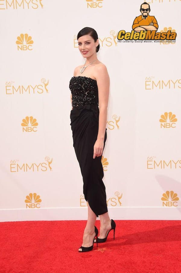 Beautiful Jessica Pare Red Carpet Photo-shoots photo 15