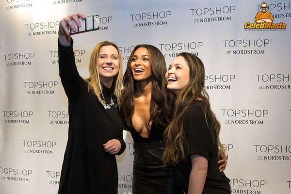Beautiful Ciara Cleavage Pics Exposed photo 9
