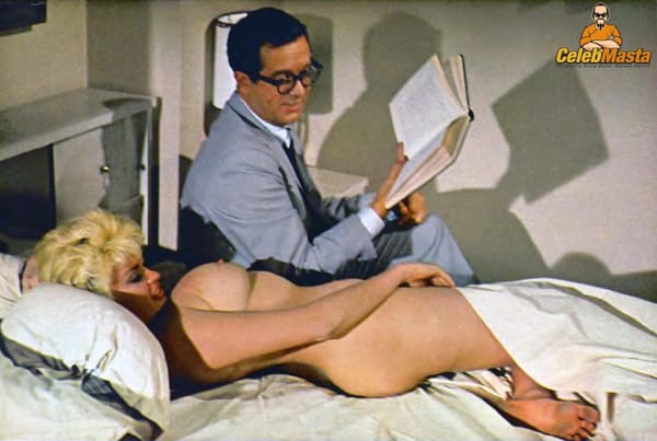 Hot Jayne Mansfield Nipples & Boobs Photos Exposed photo 5