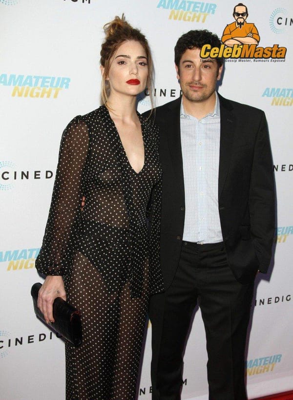 Janet Montgomery See Through & Nipples Photos photo 9