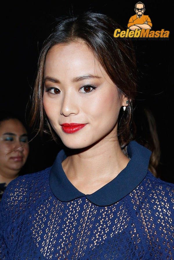 Cute Jamie Chung Nipples & Sideboob Pictures Exposed photo 31