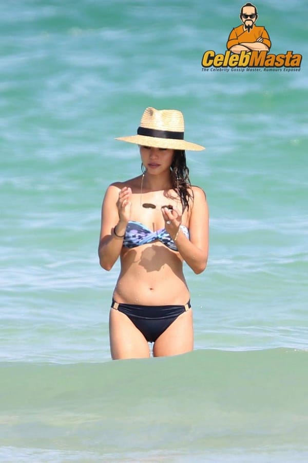 Cute Jamie Chung Nipples & Sideboob Pictures Exposed photo 34