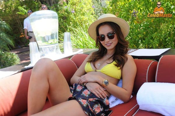 Various Jamie Chung Paparazzi & Public Sightings photo 30