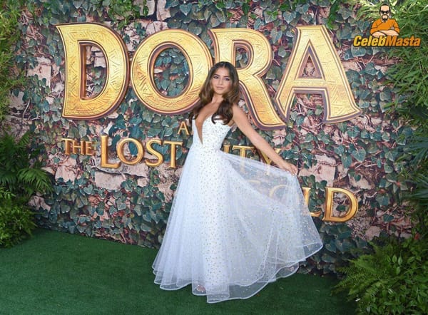 Isabela Moner Photo Collection photo 45