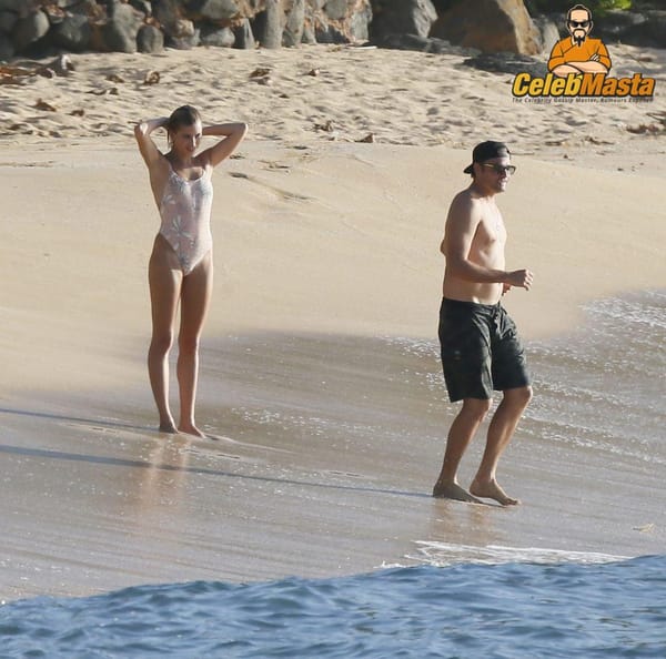 Hailey Baldwin Wedgie Bikini Exposing Nipples Pics photo 40