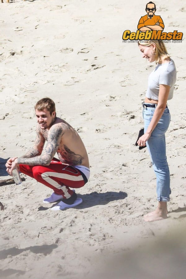 Homemade Selfies Of Hailey Baldwin At Pool Party photo 34