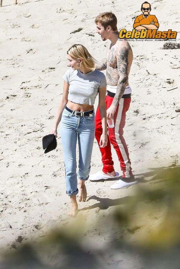 Homemade Selfies Of Hailey Baldwin At Pool Party photo 38