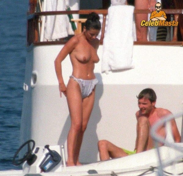 Vacation Photos of Catherine Zeta-Jones Caught by Paparazzi photo 1