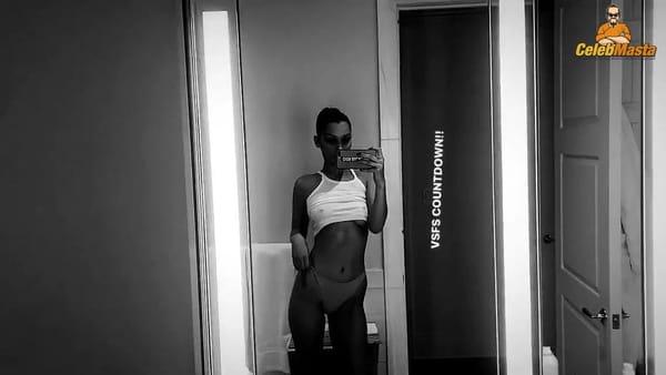 Topless Bella Hadid Nipples Photos photo 27