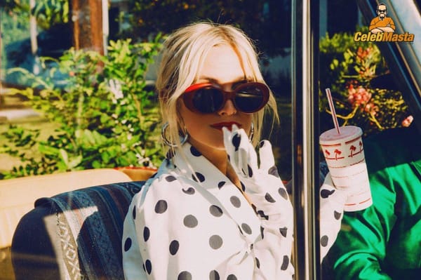 Ashlee Simpson Photo Collection photo 11