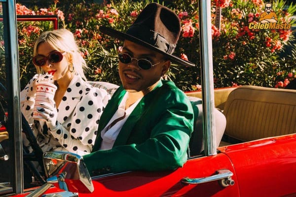 Ashlee Simpson Photo Gallery photo 2