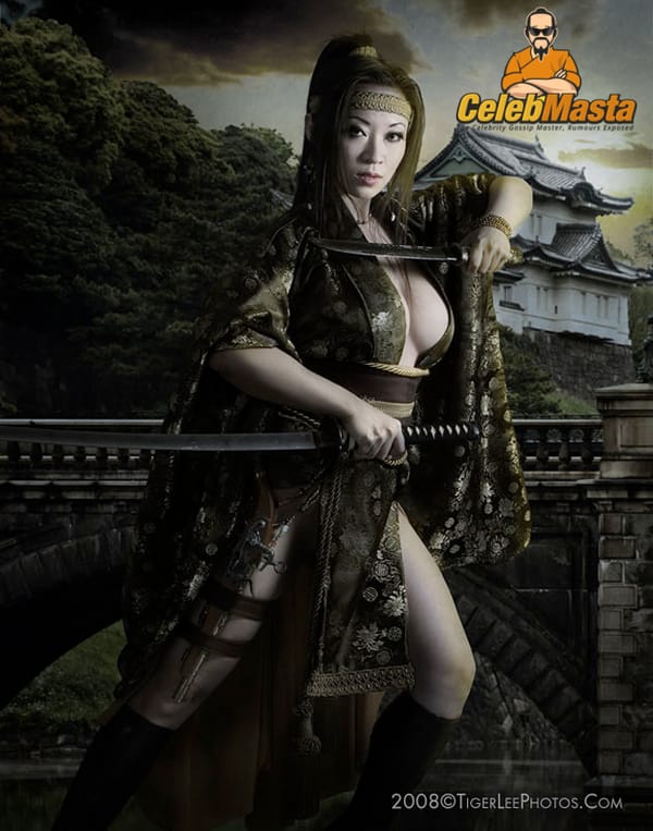Yaya Han Pics Collection photo 42