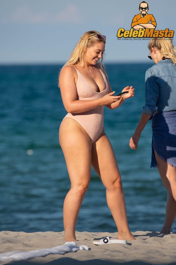 Iskra Lawrence Bikini Vacation Photos photo 48