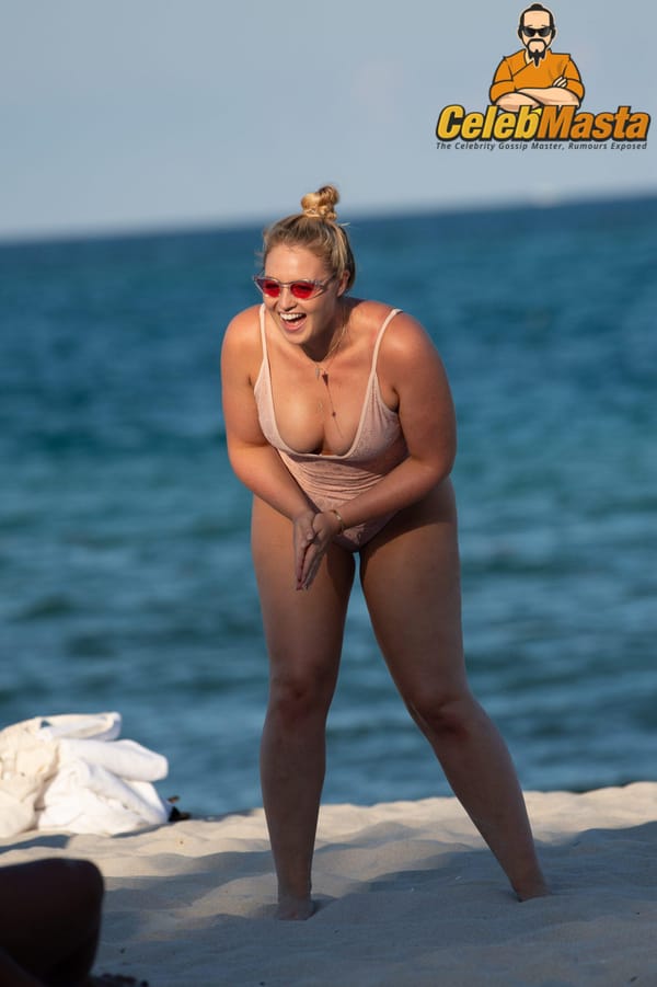 Iskra Lawrence Bikini Vacation Photos photo 59