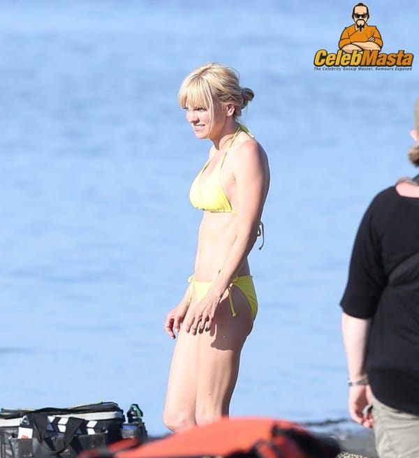 Anna Faris Tits & Ass Photos photo 55