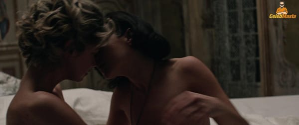 Bikini Body of Analeigh Tipton With Side Boobs Caught by Paparazzi photo 50
