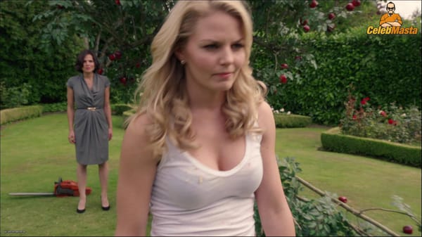 Hot Jennifer Morrison Tits & Ass Photos photo 6