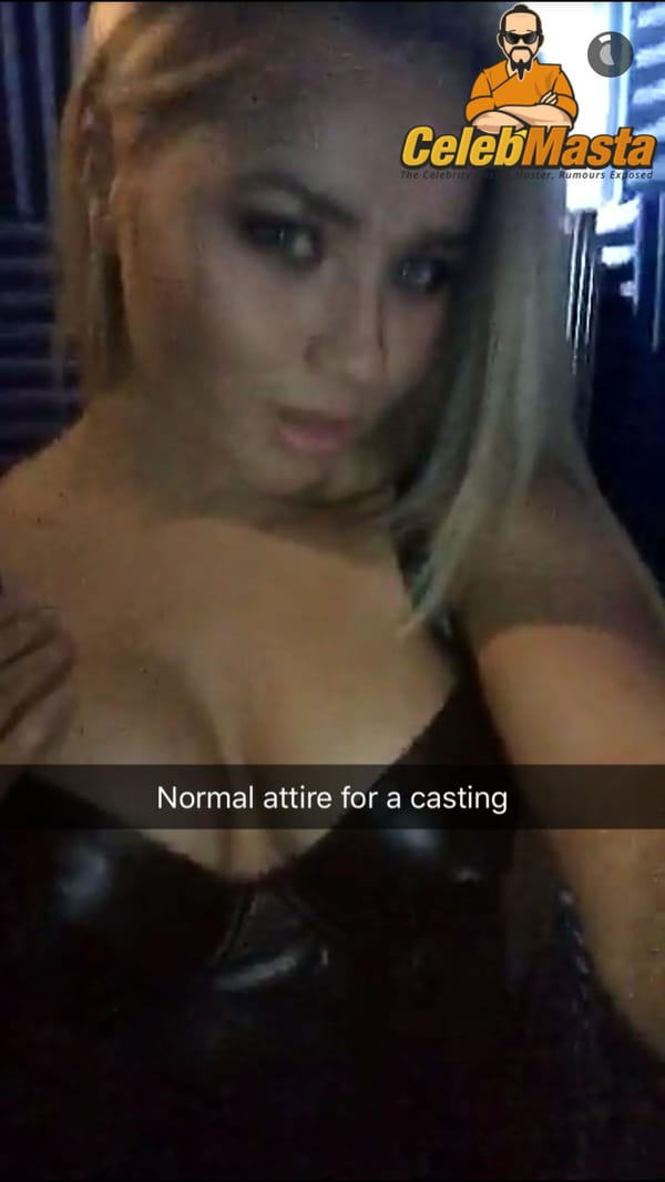 Dove Cameron Nipples & Ass Selfies photo 8