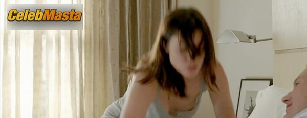 Amy Smart Photo Set from Life In Flight photo 5