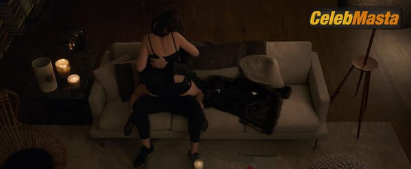 Anne Hathaway Photo Set from Ocean’s 8 photo 3