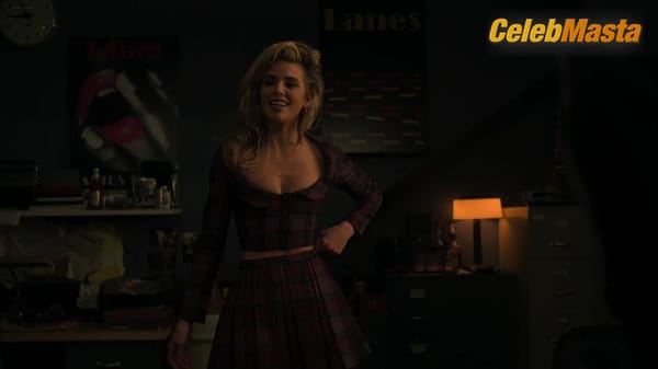 Photo Gallery: AnnaLynne McCord in Power Book III Raising Kanan photo 10