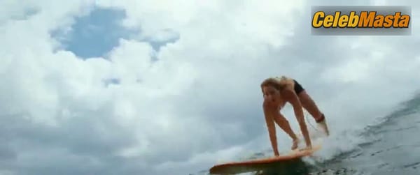 AnnaSophia Robb Scene Photos Gallery from Soul Surfer photo 5