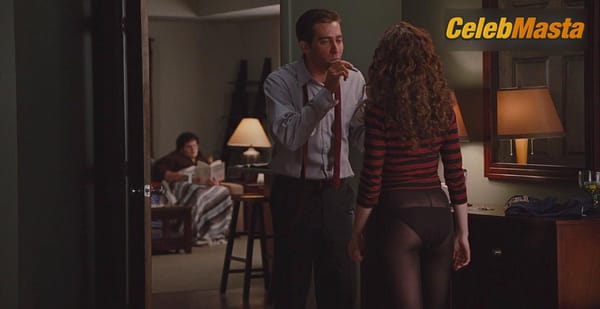 Anne Hathaway Photo Gallery from Love And Other Drugs photo 17