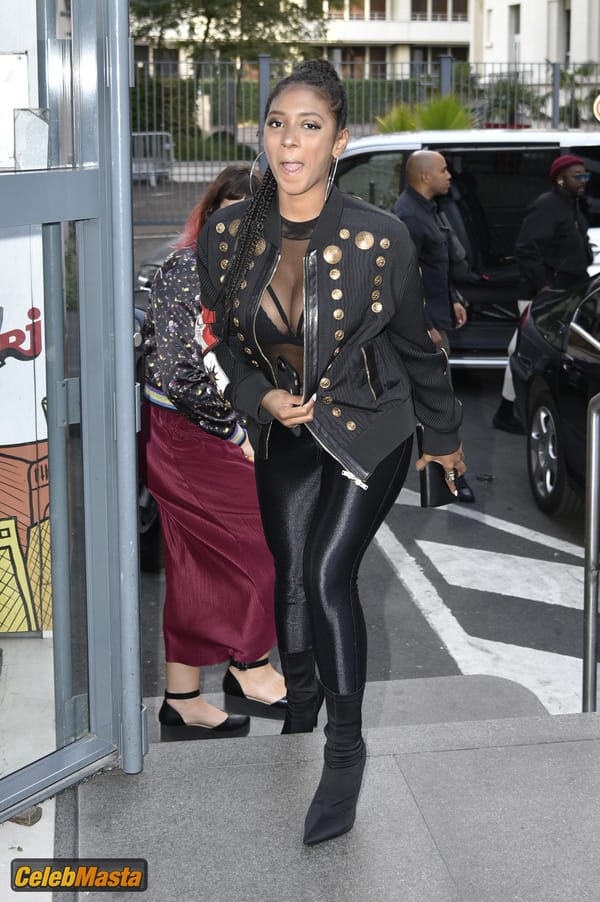 Ashanti Pics: At Nrj Studio In Paris, France photo 4