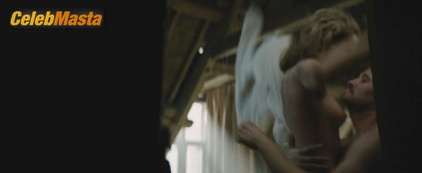 Cara Delevingne Scene Photos Gallery from Tulip Fever photo 3