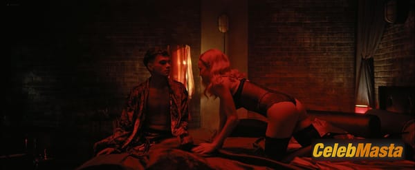 Carla Gugino Photo Set from The Fall Of The House Of Usher photo 8