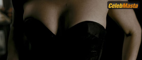 Carla Gugino Photo Collection from Watchmen photo 6
