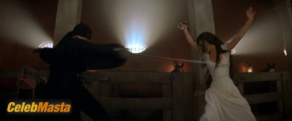 Catherine Zeta-Jones Scene Photos Gallery from The Mask Of Zorro photo 1