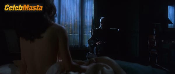 Catherine Zeta-Jones Photo Set from Entrapment photo 7