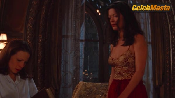 Catherine Zeta-Jones Photo Gallery from The Haunting photo 9