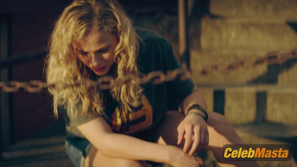 Photo Gallery: Chloe Grace Moretz in The Peripheral photo 10