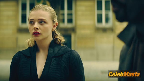 Photo Gallery: Chloe Grace Moretz in The Peripheral photo 26
