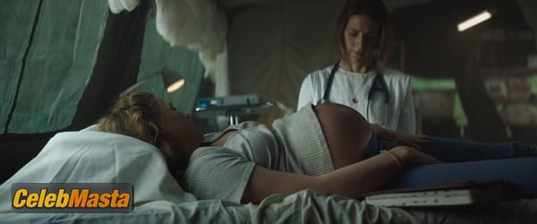 Chloe Grace Moretz Photos from Mother/android photo 6